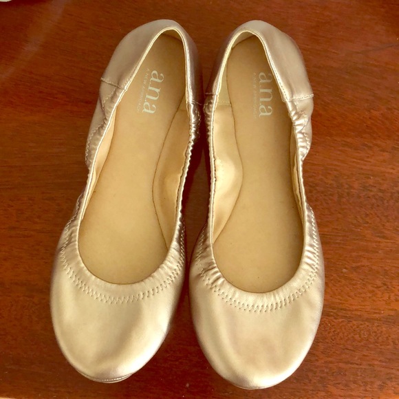 ana ballet flats